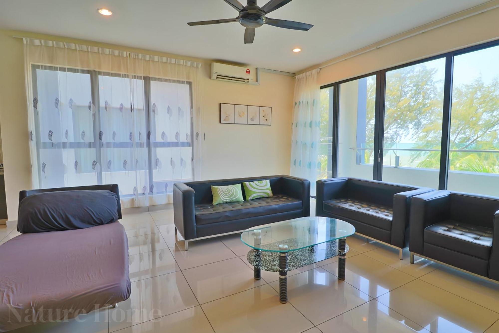 Nature Home 2 - Swiss Garden Resort Residences Beachfront Villa クアンタン エクステリア 写真