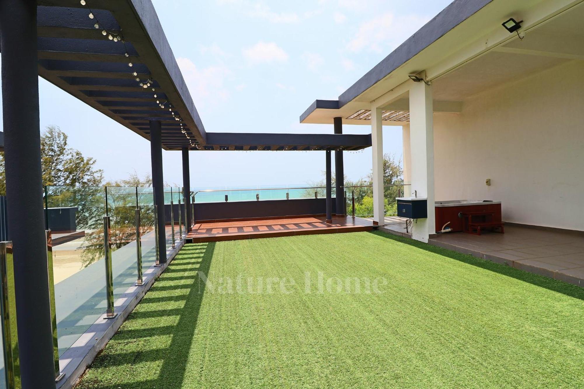 Nature Home 2 - Swiss Garden Resort Residences Beachfront Villa クアンタン エクステリア 写真