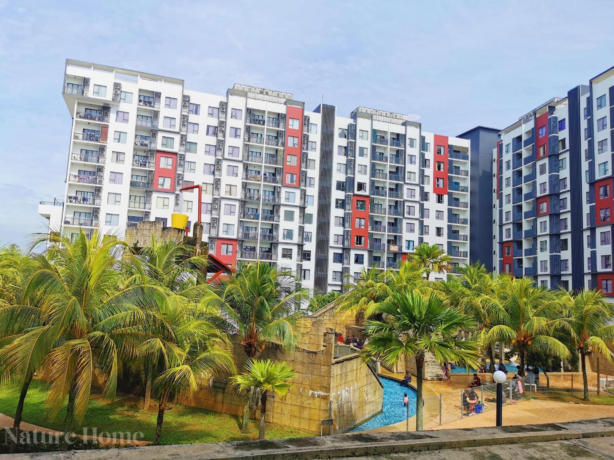 Nature Home 2 - Swiss Garden Resort Residences Beachfront Villa クアンタン エクステリア 写真
