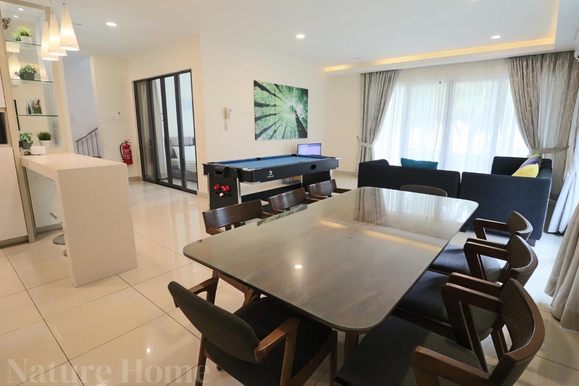 Nature Home 2 - Swiss Garden Resort Residences Beachfront Villa クアンタン エクステリア 写真