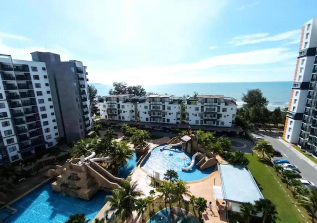 Nature Home 2 - Swiss Garden Resort Residences Beachfront Villa クアンタン エクステリア 写真